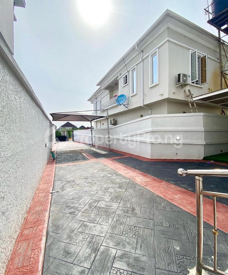 4 bedroom House for sale Thomas Estate Ajah Lagos