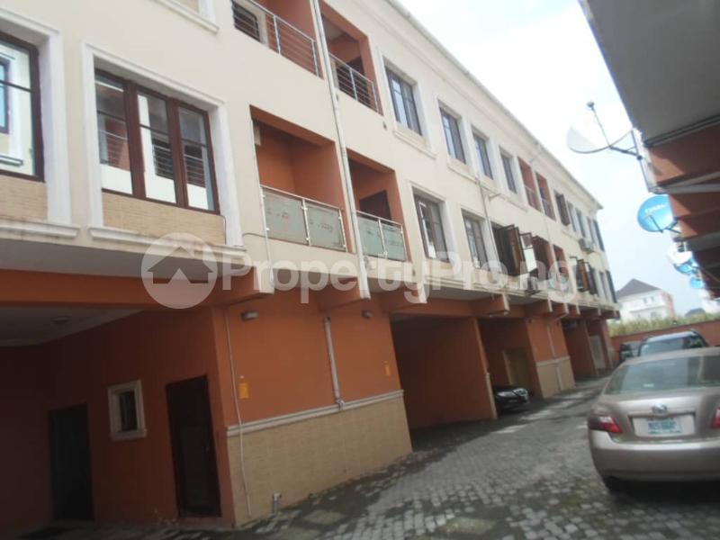 4 bedroom House for rent Mini Estate Off Chisco Ikate, Lekki Lagos. Ikate Lekki Lagos