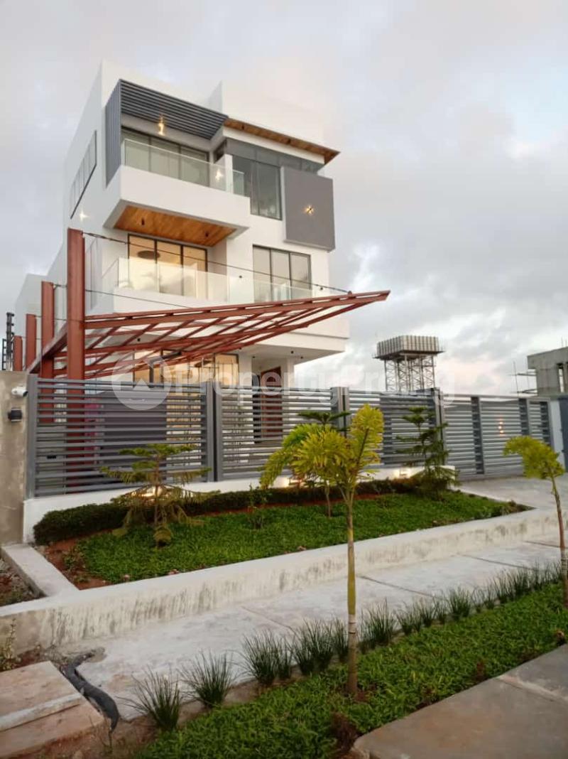 4 bedroom House for sale Osapa london Lekki Lagos