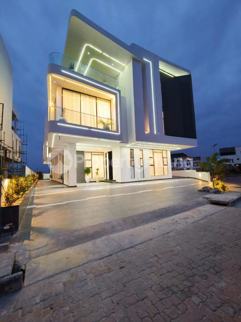 6 bedroom House for sale Osapa london Lekki Lagos