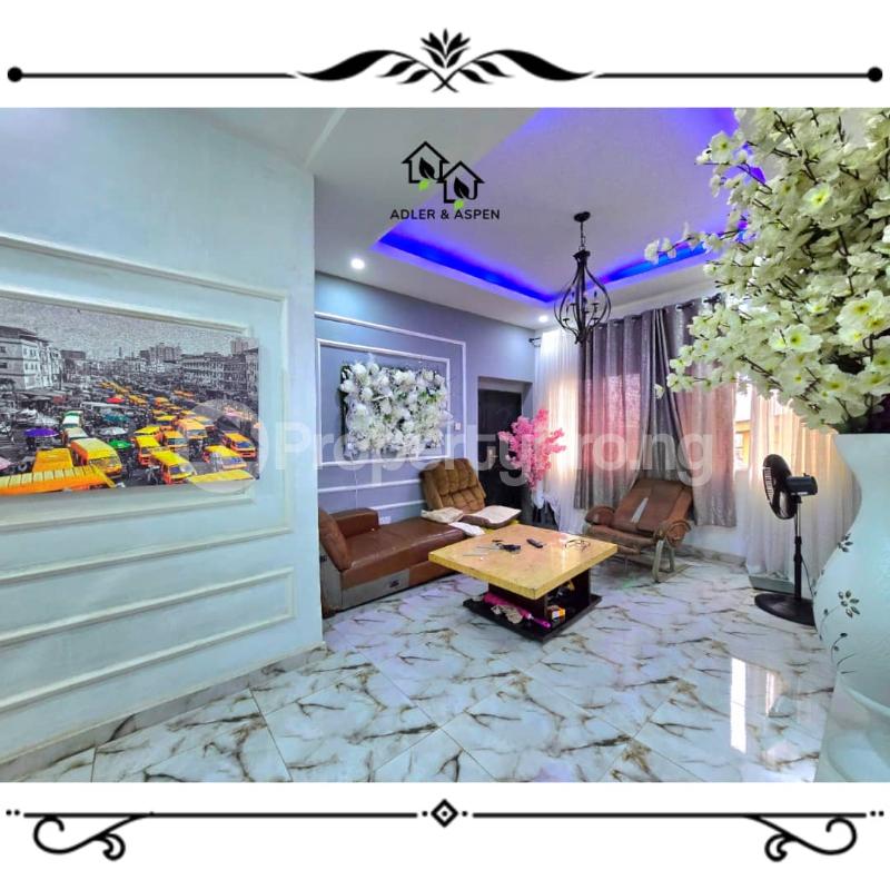 2 bedroom Flat / Apartment for sale  Pen cinema Agege Lagos