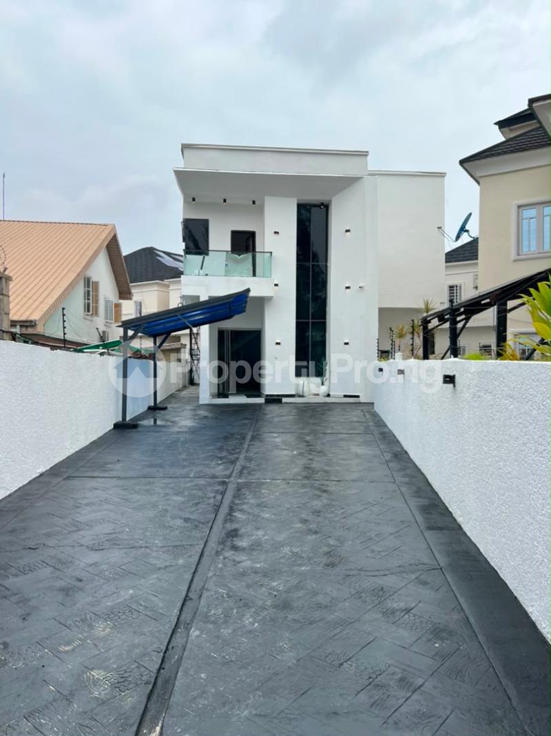 5 bedroom House for rent Lekki County Road Ikota Lekki Lagos