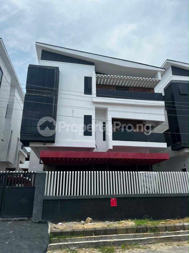 5 bedroom House for sale Ologolo Lekki Lagos