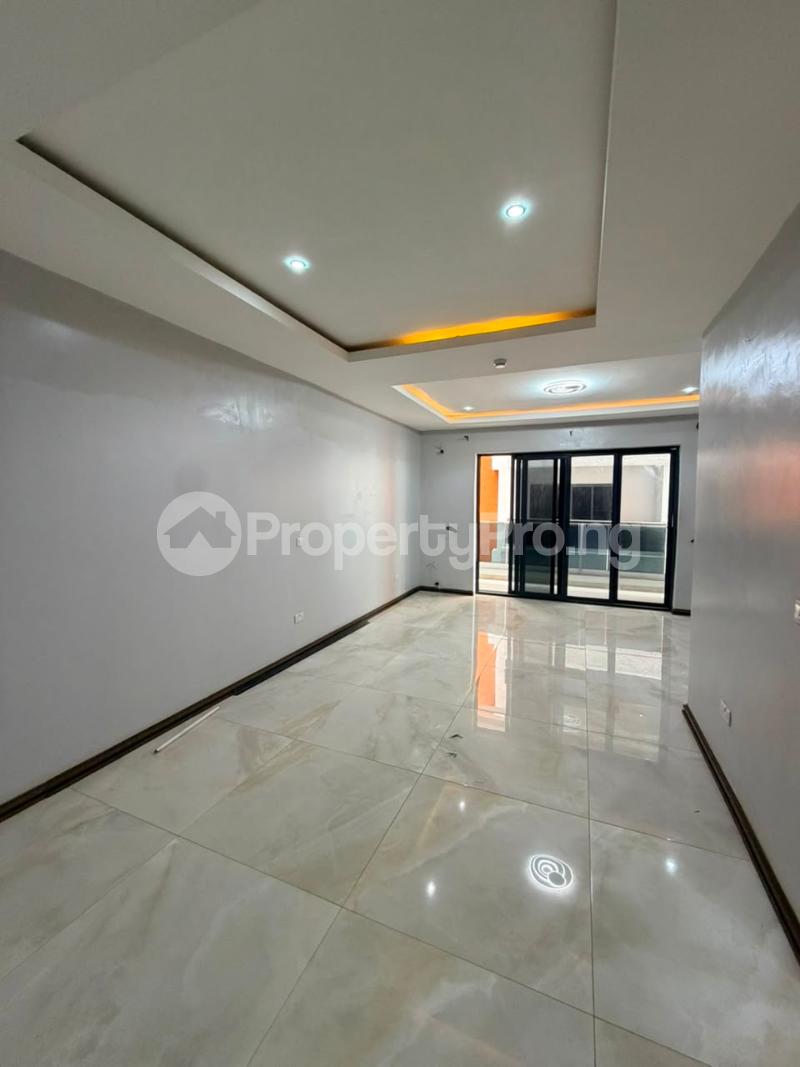4 bedroom Flat / Apartment for rent Lekki Phase 1 Lekki Lagos