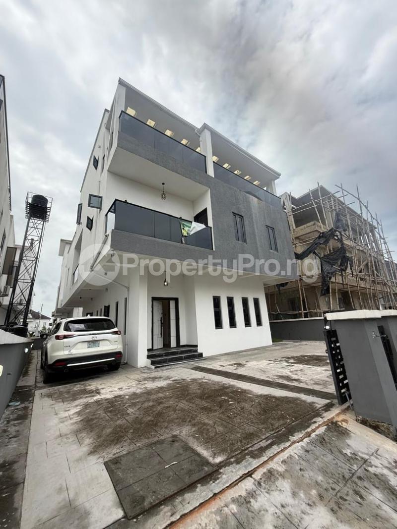 4 bedroom House for sale Orchid Lekki Lagos