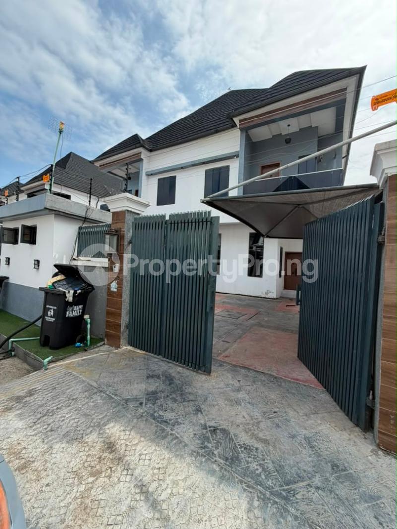 4 bedroom House for sale Chevron Lekki Lagos