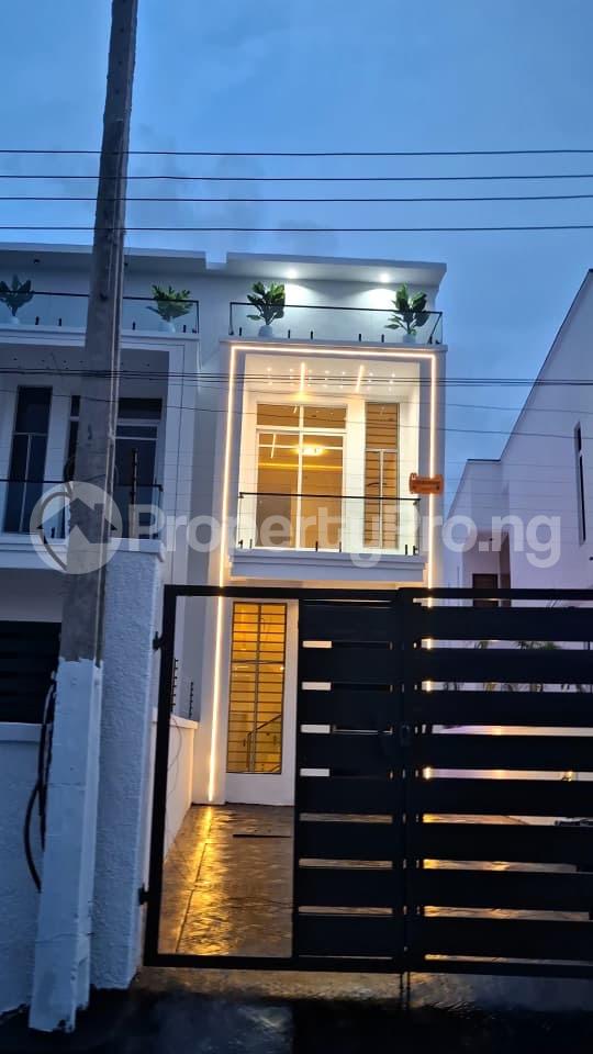 4 bedroom House for sale Off Blenco Sangotedo Sangotedo Ajah Lagos