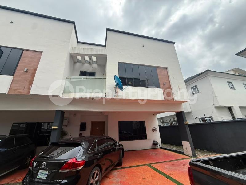 4 bedroom House for rent Back Of Pinnock Estate Osapa london Lekki Lagos