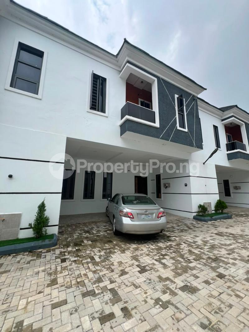 4 bedroom House for rent Ilaje Ajah Lagos
