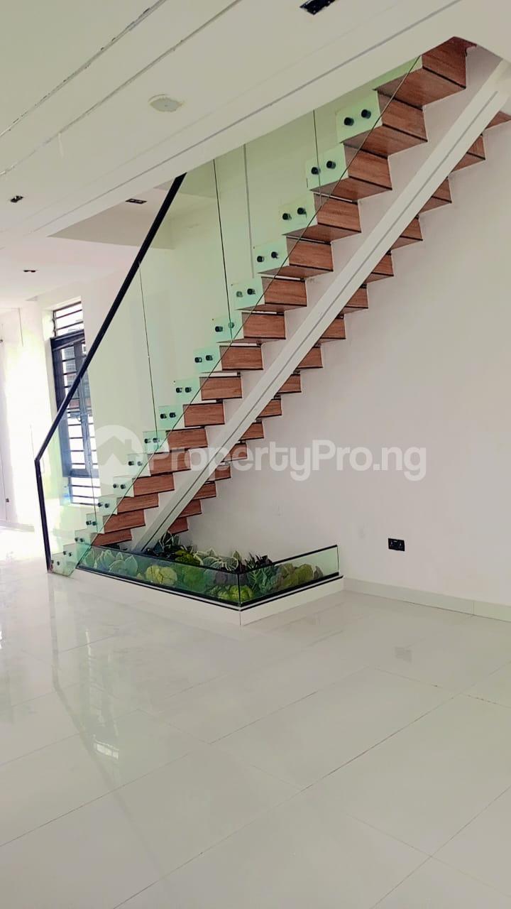 5 bedroom House for sale Dpkay Estate Orchid Lekki Lagos