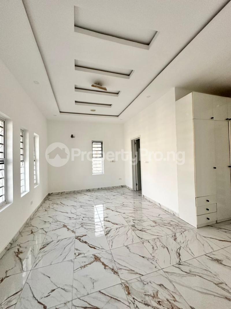 Flat / Apartment for rent Canal West Estate. Osapa london Lekki Lagos