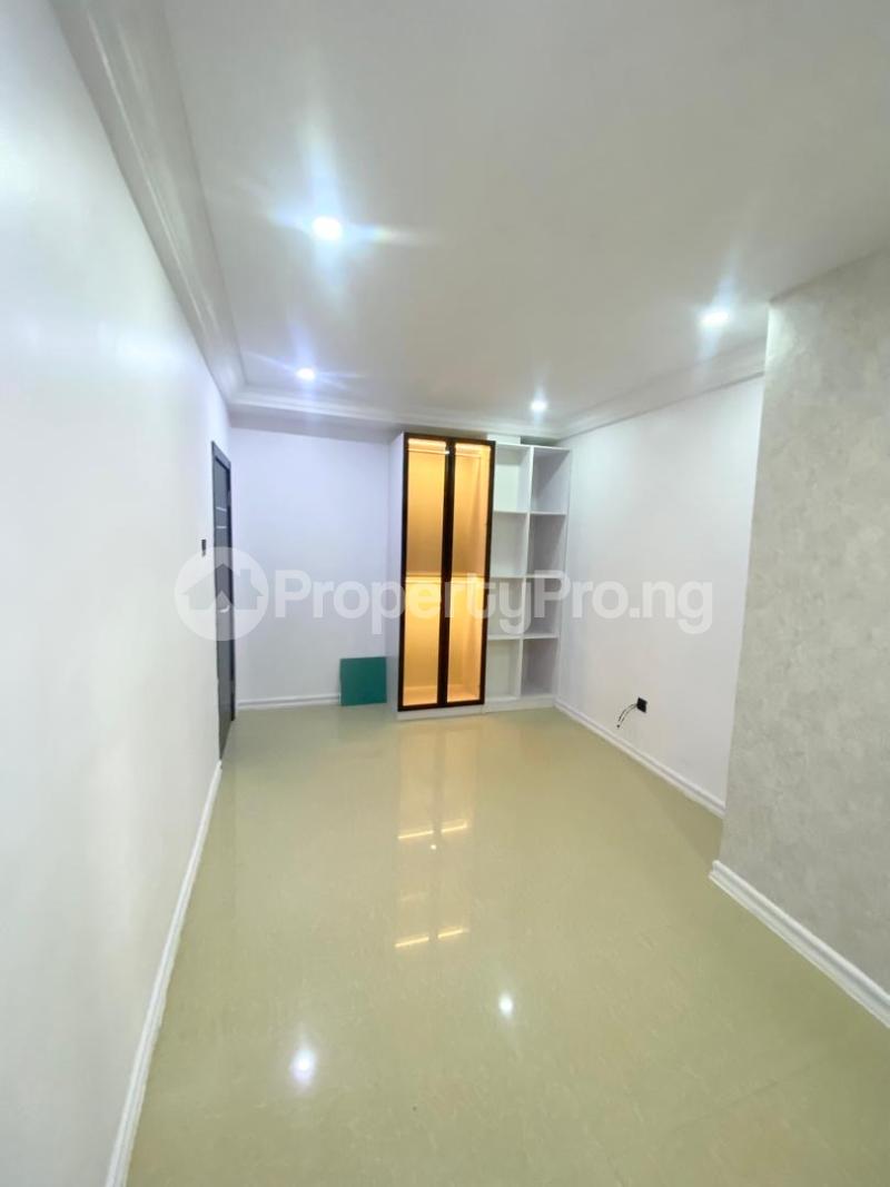 Flat / Apartment for rent ONIRU Victoria Island Lagos