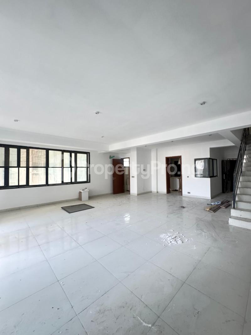 2 bedroom House for rent  Lekki Phase 1 Lekki Lagos
