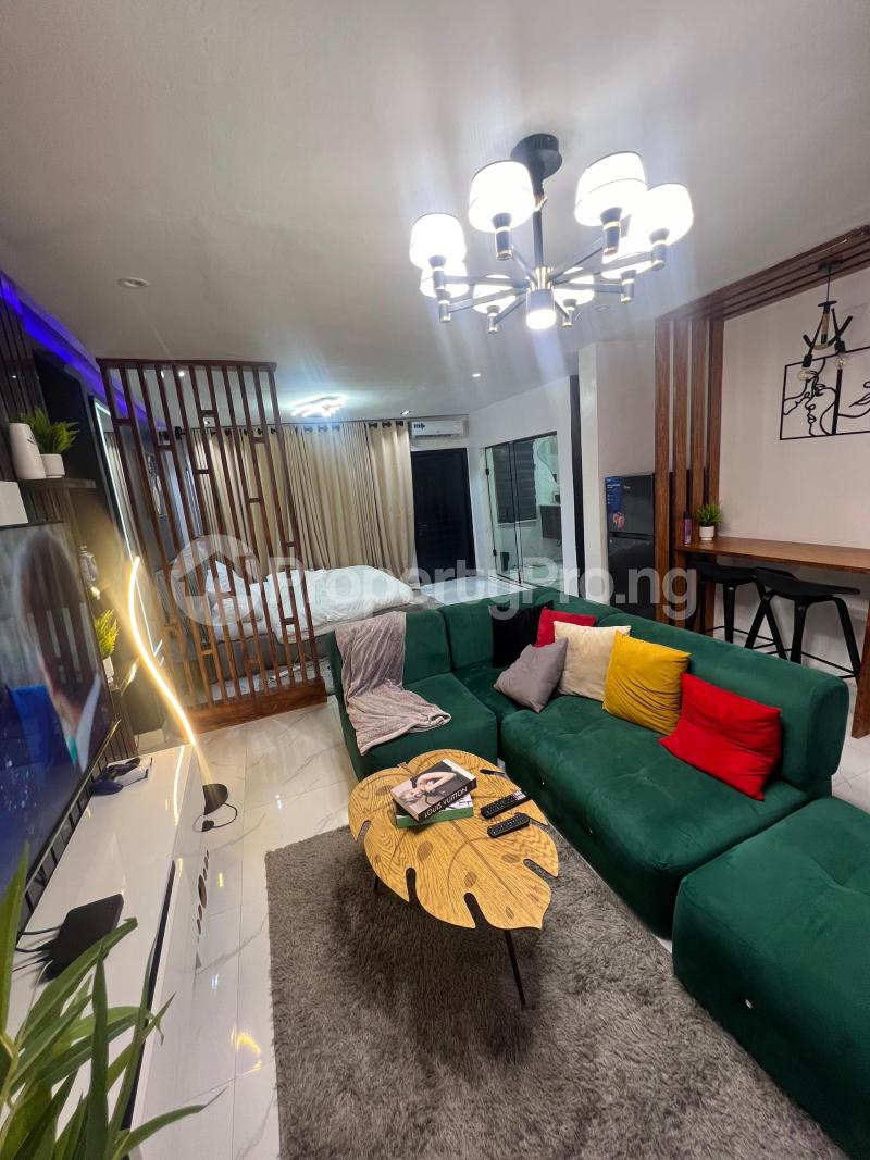 1 bedroom House for shortlet Lekki Phase 1 Lekki Lagos