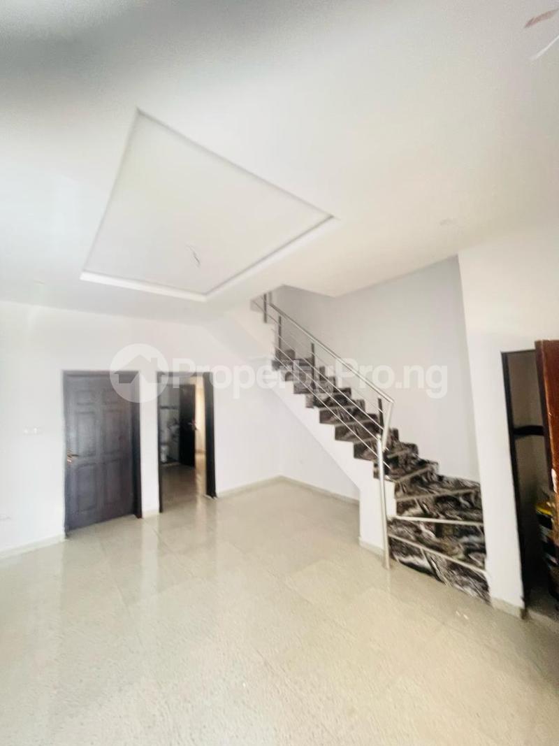 3 bedroom House for rent Ikota Lekki Lagos