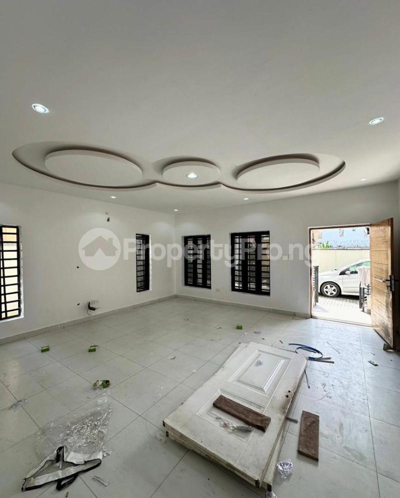 2 bedroom Flat / Apartment for rent Ologolo Lekki Lagos