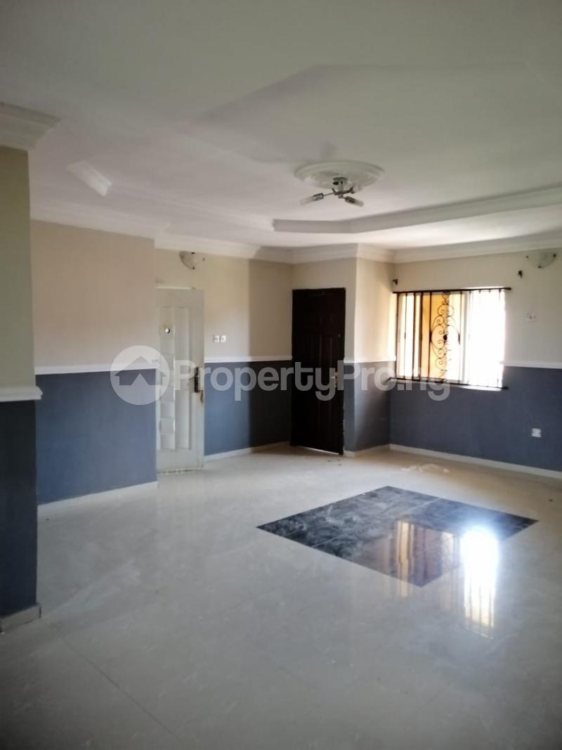 3 bedroom House for rent Meadow View Estate Ogombo Ajah Lagos