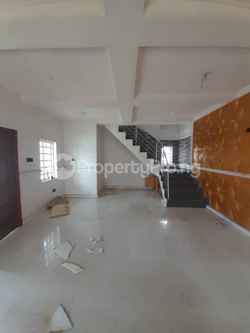 3 bedroom House for rent Off Cooperative Badore Ajah Lagos