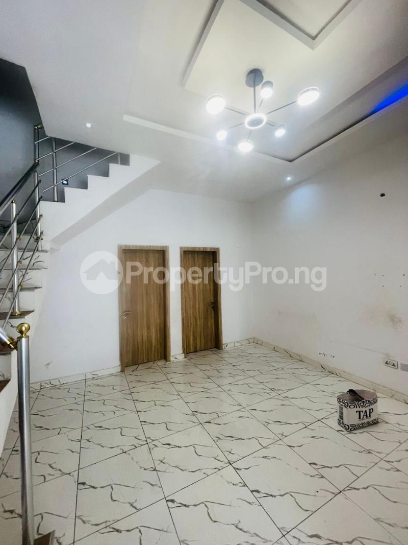 3 bedroom House for rent Ikota Lekki Lagos