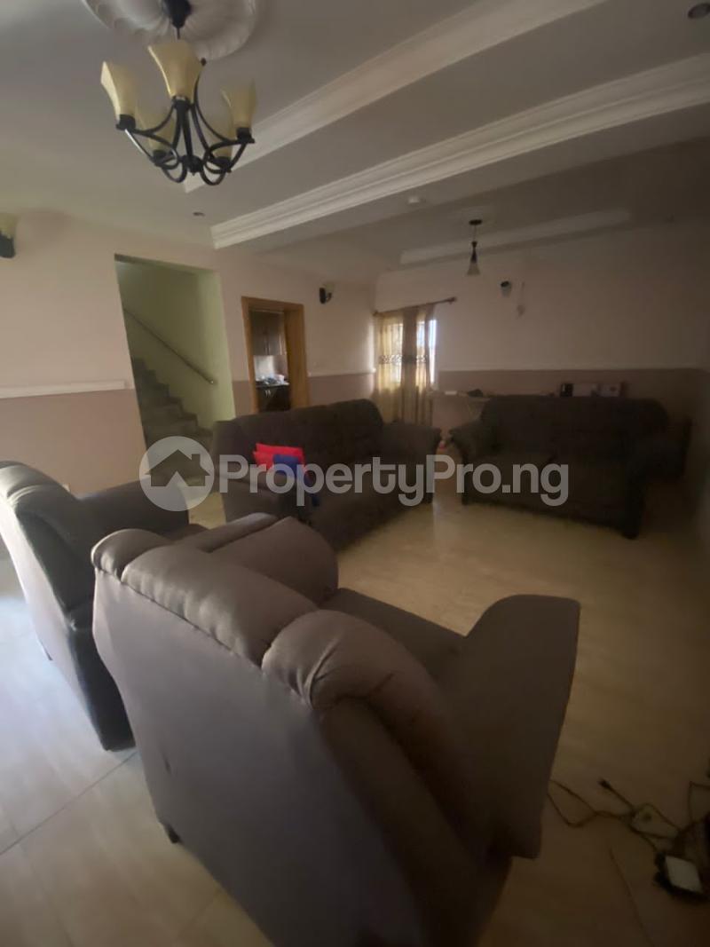 3 bedroom House for rent Osapa london Lekki Lagos