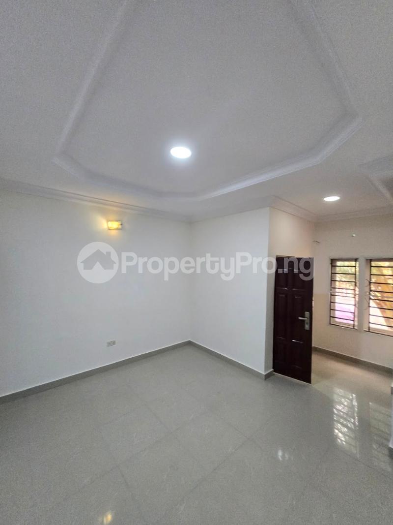 1 bedroom Flat / Apartment for rent Ologolo Lekki Lagos