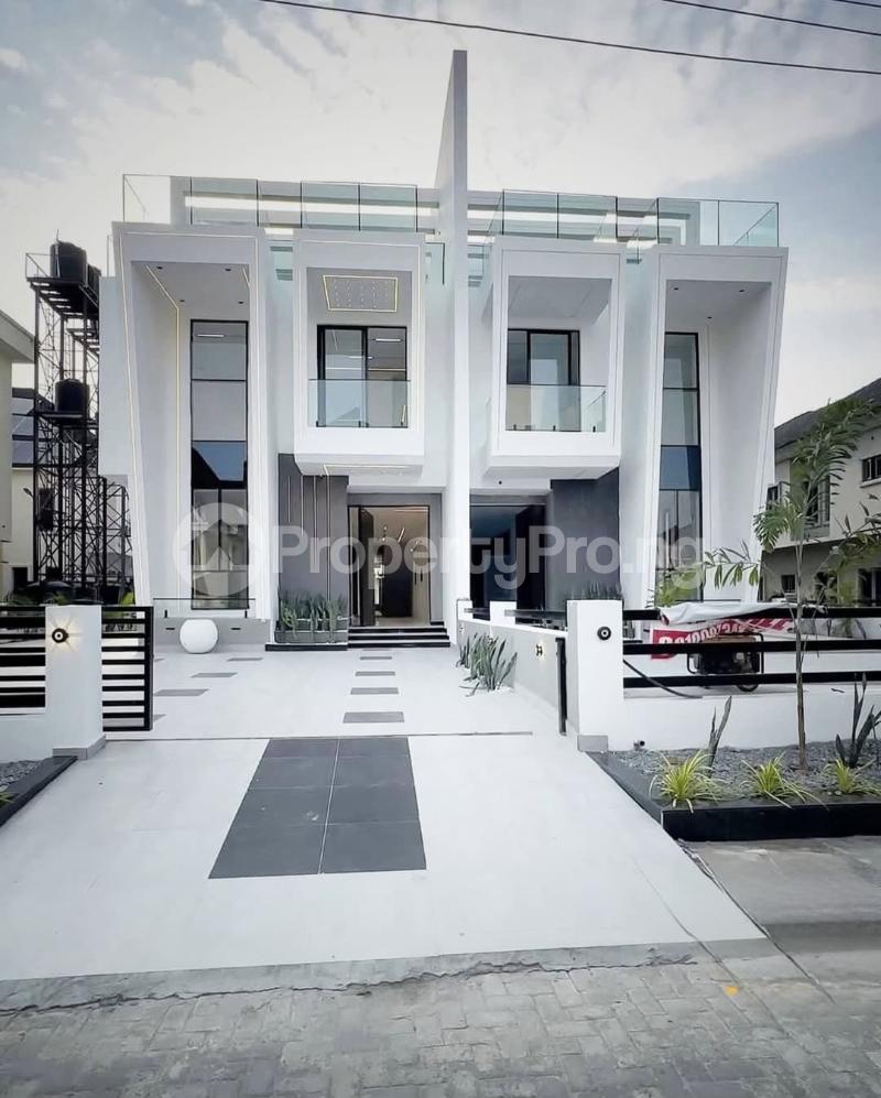 5 bedroom House for sale Osapa Lekki Lagos