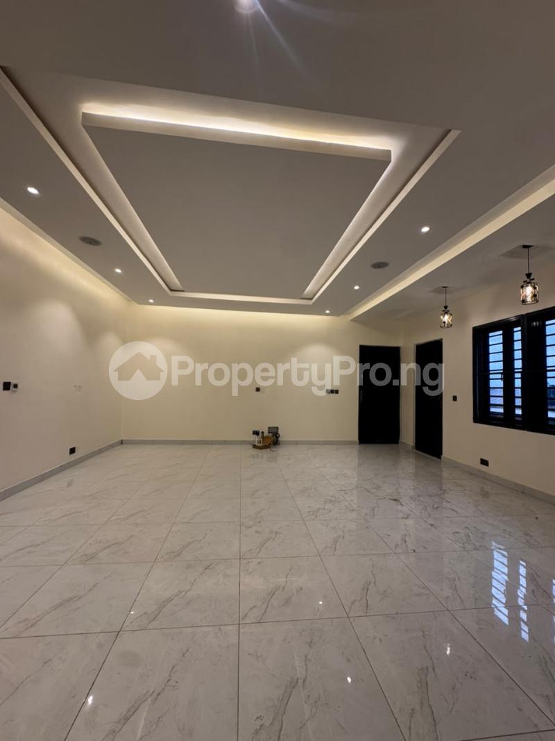 3 bedroom House for sale Pedro Road Gbagada Phase 2 Gbagada Lagos