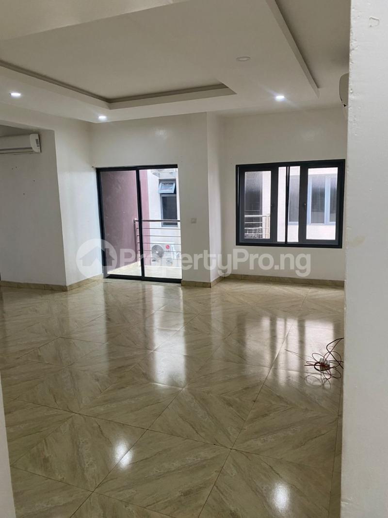 3 bedroom Flat / Apartment for sale Lekki Right Hand Lekki Lagos