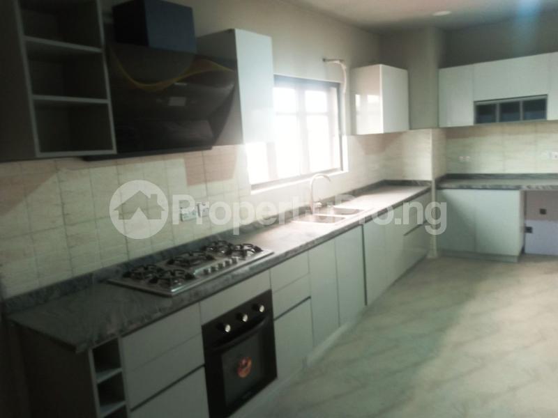 3 bedroom Flat / Apartment for rent ONIRU Victoria Island Lagos