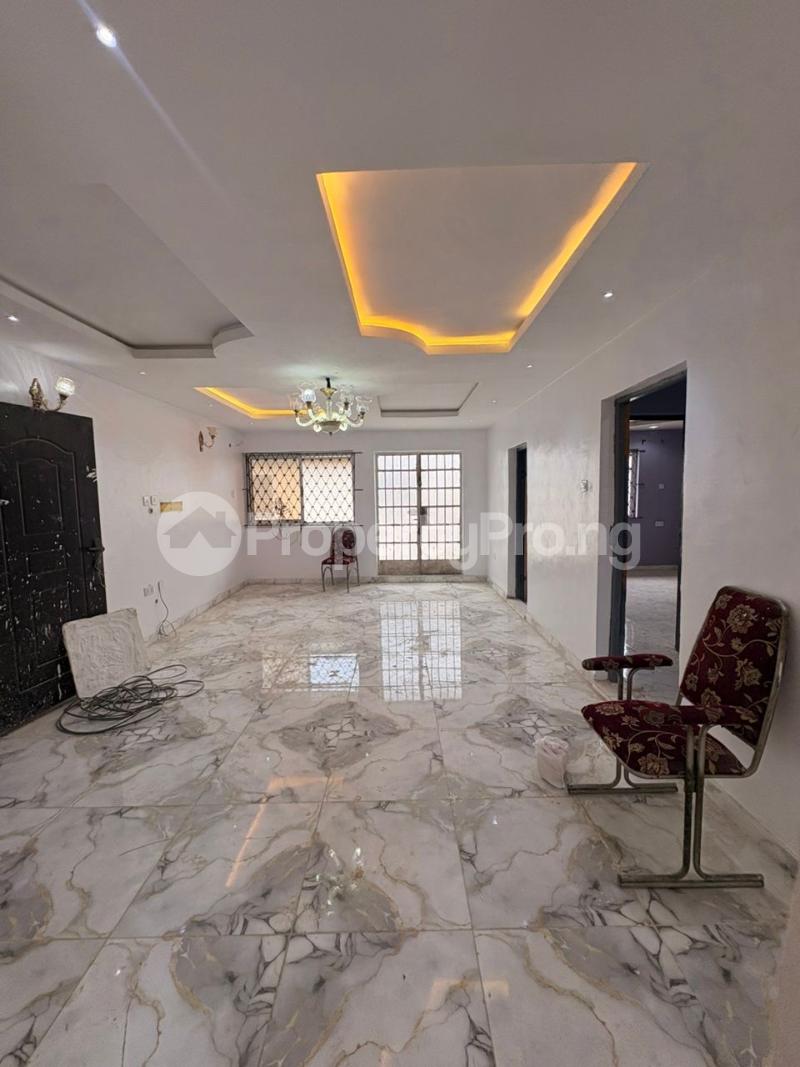 2 bedroom House for rent Beesam Mafoluku Oshodi Lagos