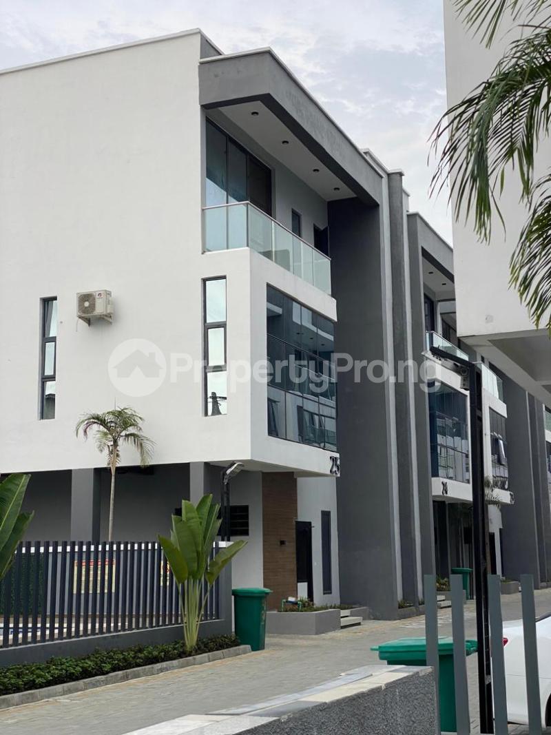 4 bedroom House for sale Ikate Lekki Lagos