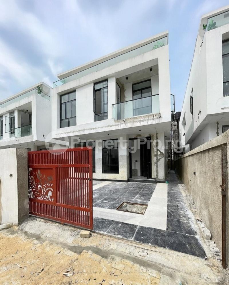 5 bedroom House for sale Chevron Lekki Lagos