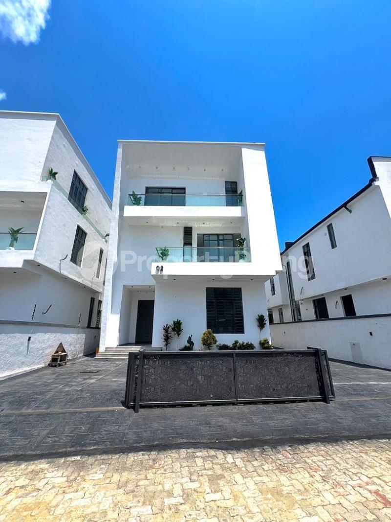 6 bedroom House for sale Chevron Lekki Lagos