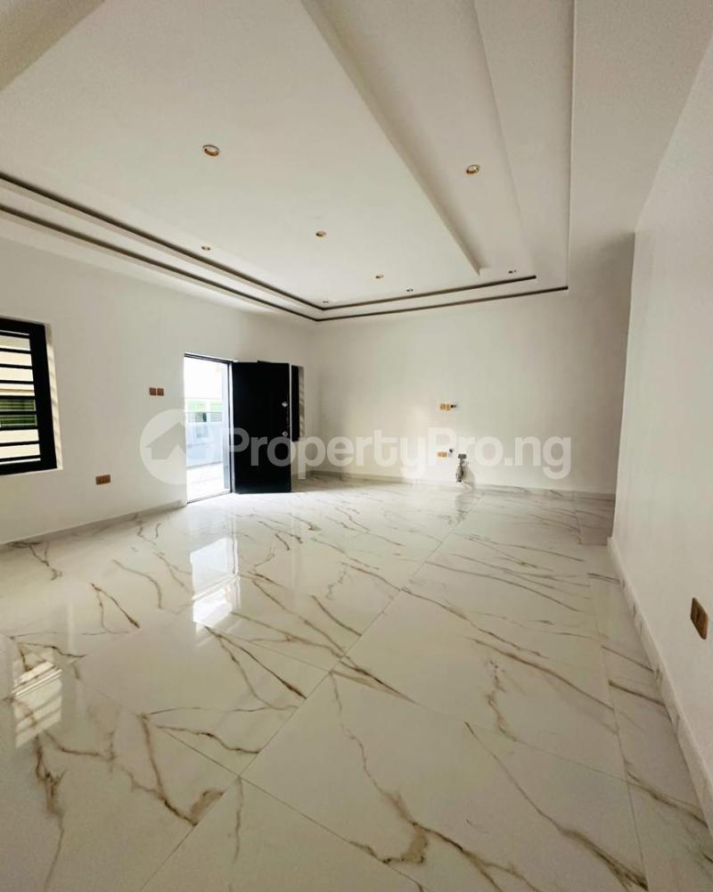 5 bedroom House for sale Oko oba Agege Lagos