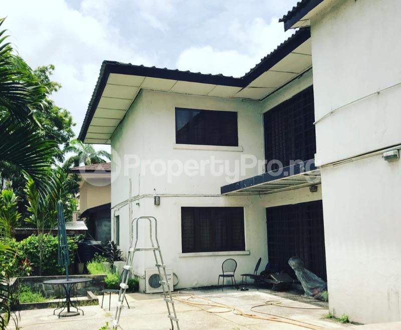 5 bedroom House for sale . Bourdillon Ikoyi Lagos