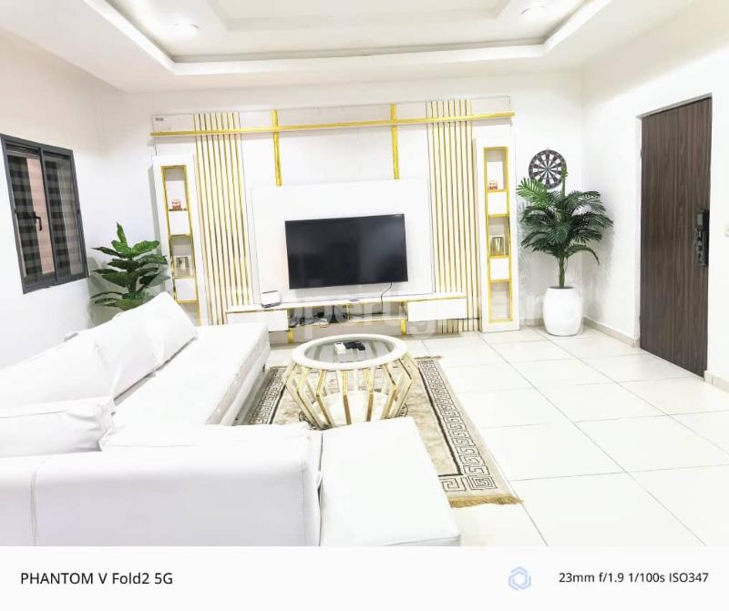 3 bedroom Flat / Apartment for rent Ikate Lekki Phase 1 Lekki Lagos
