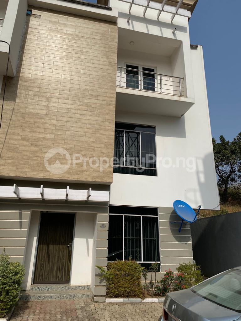 5 bedroom House for sale A Well Secure And Serene Estate Very Close To Coza, Guzape. Guzape Abuja