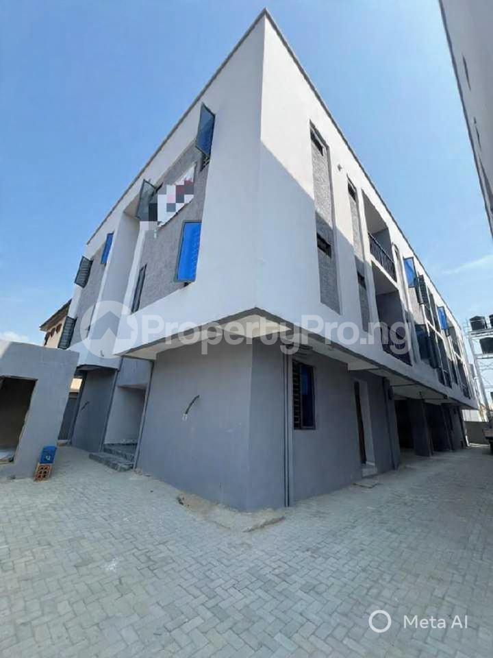 1 bedroom House for sale Ologolo Lekki Lagos