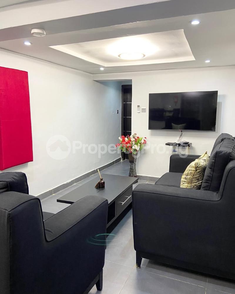 1 bedroom Flat / Apartment for shortlet Shonibare Estate Maryland Lagos