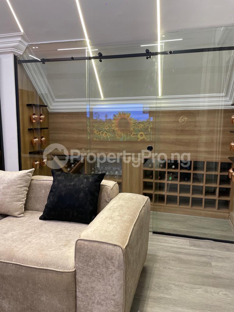 1 bedroom Flat / Apartment for shortlet Utako Abuja