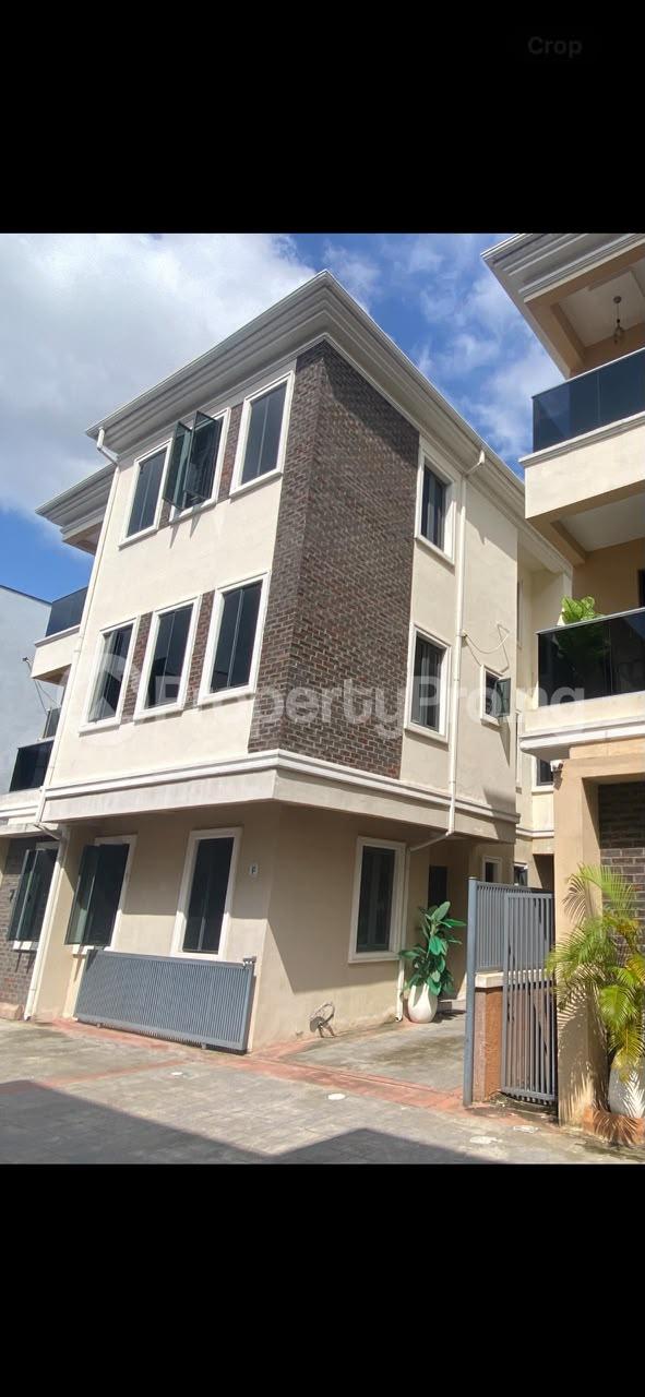 5 bedroom House for rent Ikate Lekki Lagos