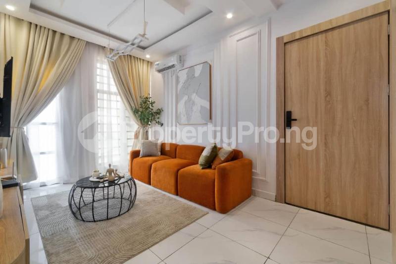 1 bedroom Flat / Apartment for shortlet  Ologolo Lekki Lagos