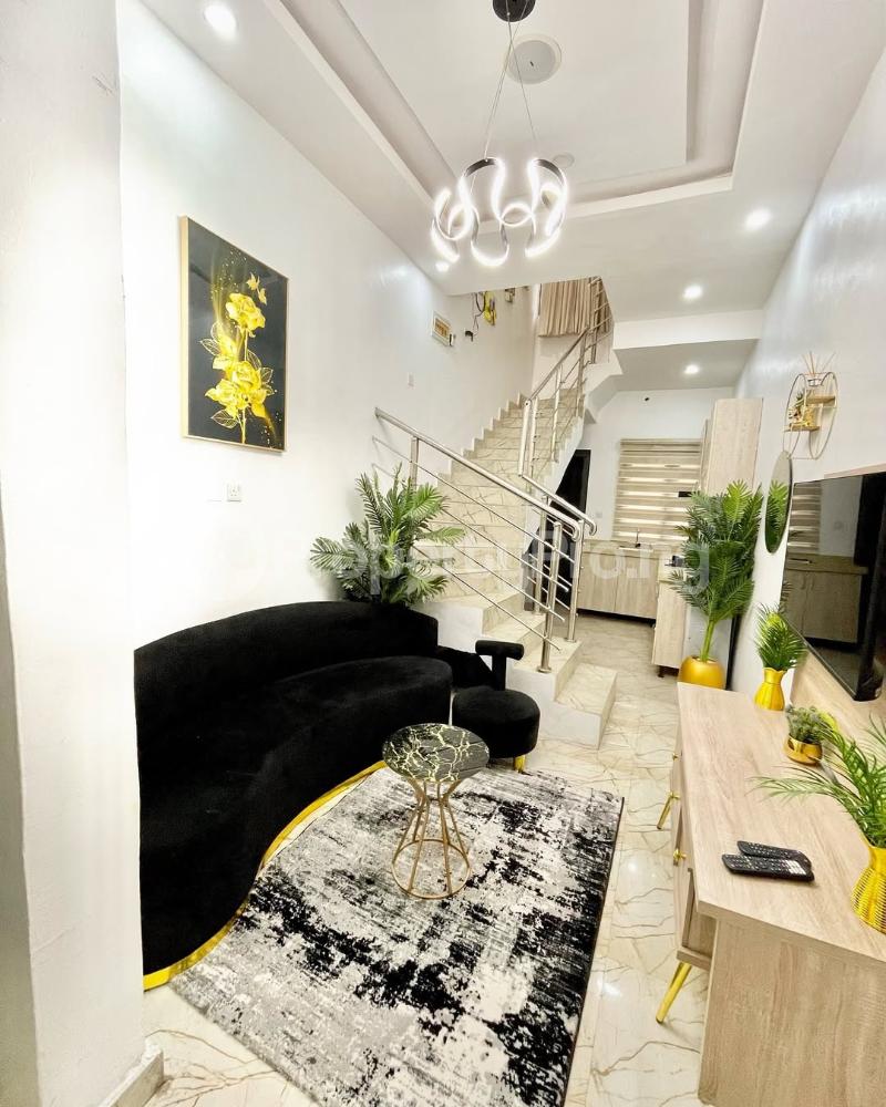 1 bedroom House for shortlet Ogudu GRA Ogudu Lagos