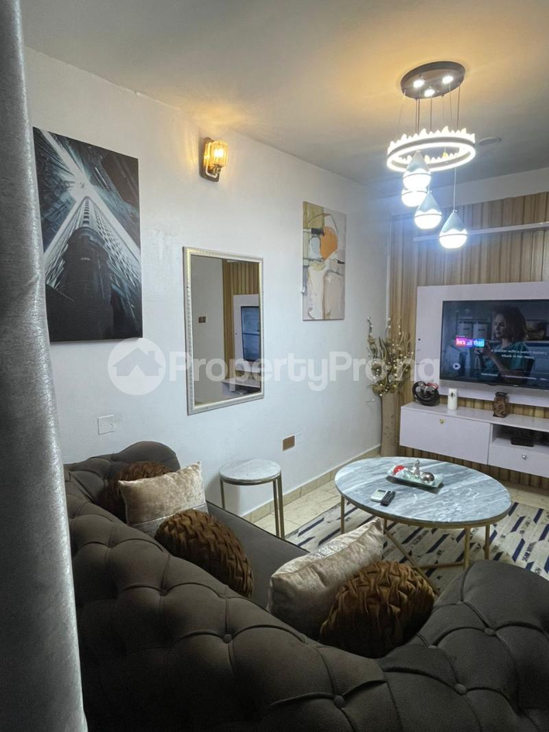 1 bedroom Flat / Apartment for shortlet Off Admiralty Lekki Phase 1 Lekki Lagos