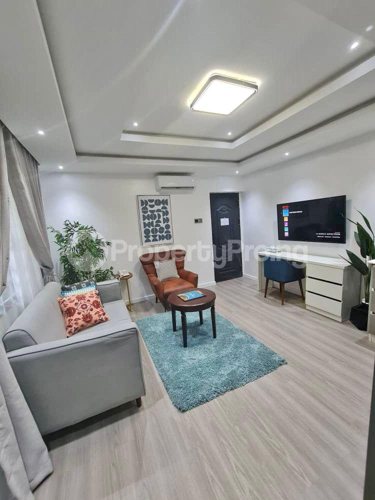 1 bedroom Flat / Apartment for shortlet Gwarinpa Abuja