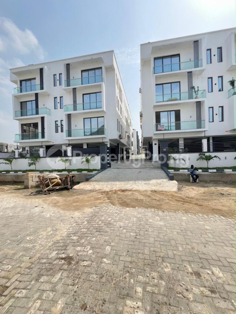 2 bedroom Flat / Apartment for sale In A Secure Estate In Lekki Phase 1 Lekki Phase 1 Lekki Lagos