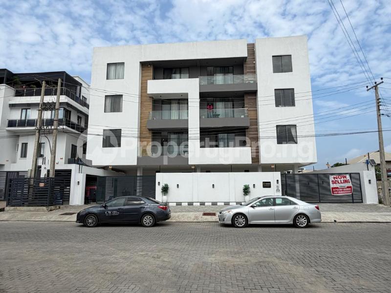 2 bedroom House for sale ONIRU Victoria Island Lagos
