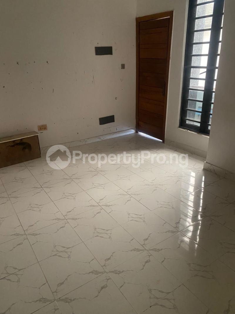 2 bedroom House for rent Ikota Lekki Lagos - 0