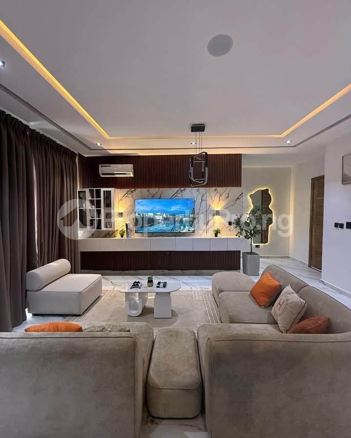 2 bedroom House for shortlet Ikate Lekki Lagos