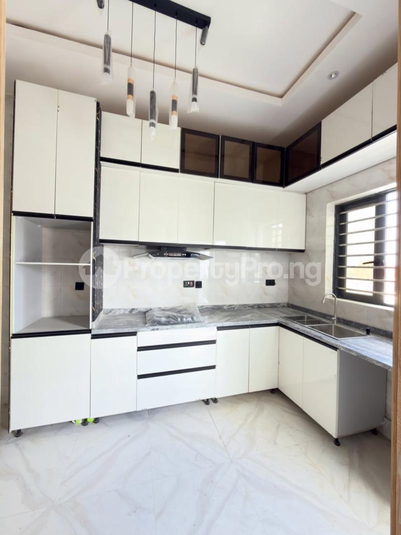 2 bedroom House for sale Abraham adesanya estate Ajah Lagos